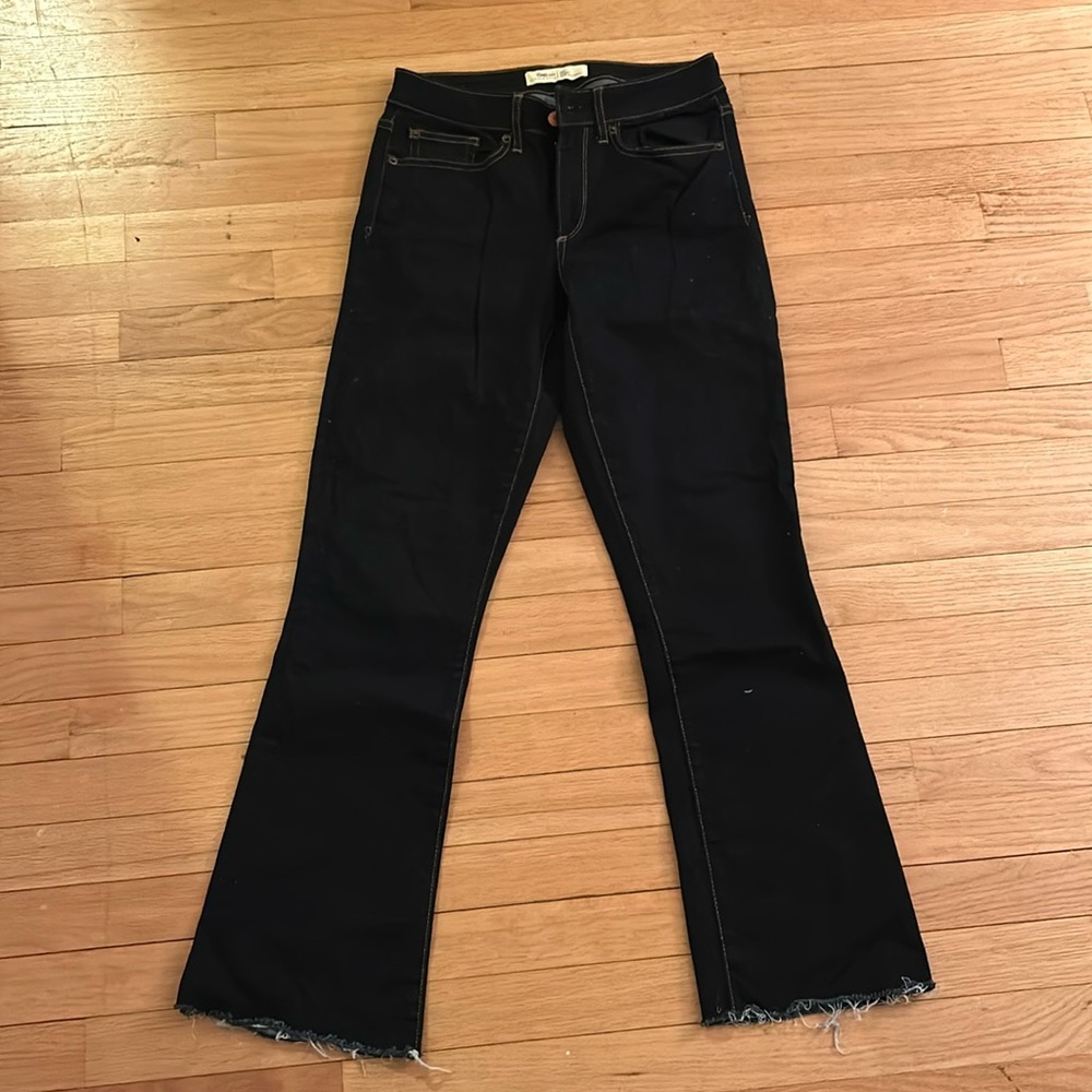 Gap Perfect Body Curvy Bootcut Dark Jean with Raw-Edge